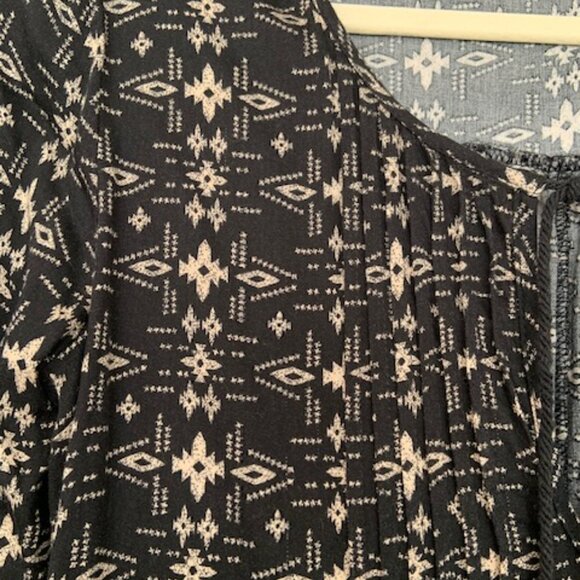 Dress Boho Print Long Sleeved - Picture 4 of 5